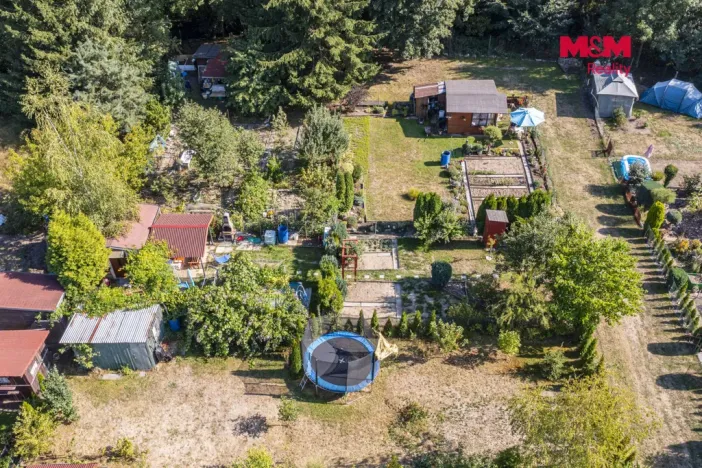 Prodej zahrady, Rybitví, 185 m2