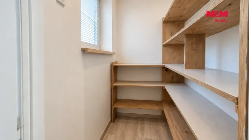 Prodej bytu 2+1, Lutín, Růžová, 68 m2
