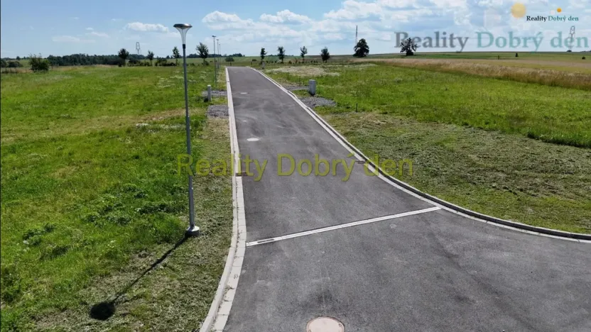 Prodej pozemku pro bydlení, Melč, 744 m2