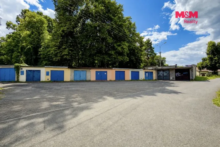 Prodej garáže, Ostrava - Pustkovec, 32 m2