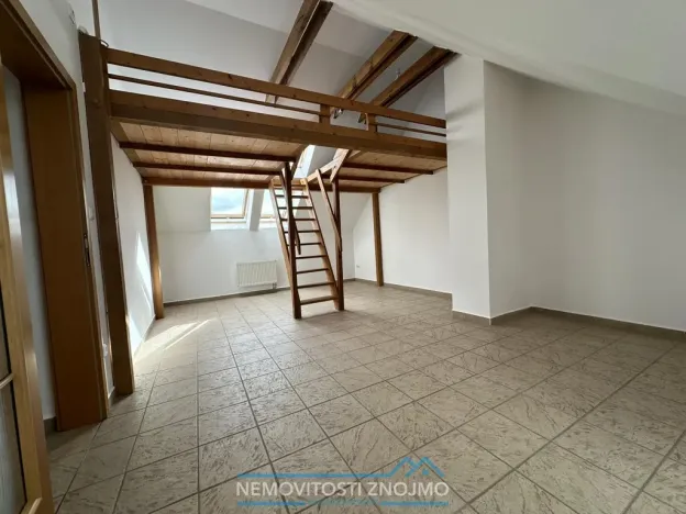 Pronájem bytu 3+1, Znojmo, Na Bojišti, 130 m2