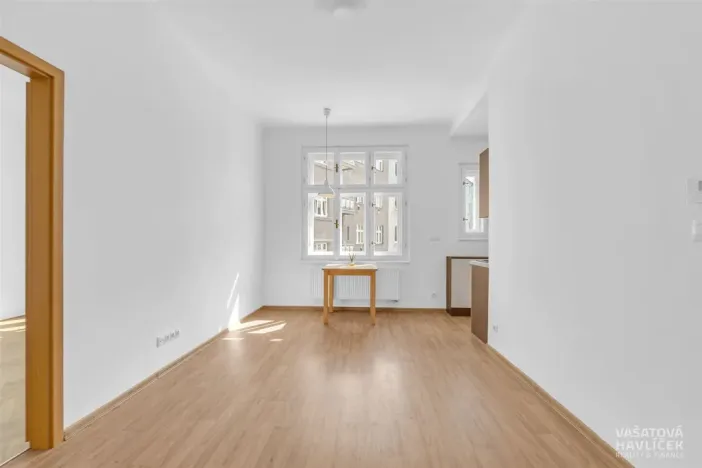 Pronájem bytu 2+kk, Hradec Králové, Škroupova, 45 m2