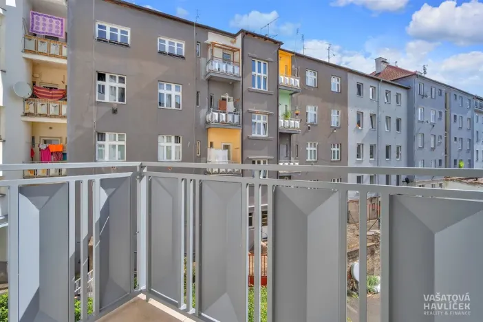 Pronájem bytu 2+kk, Hradec Králové, Škroupova, 45 m2