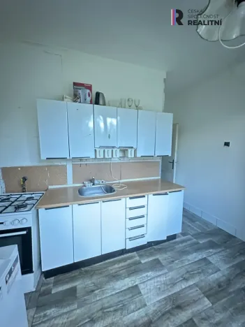Prodej bytu 2+1, Sokolov, Heyrovského, 54 m2