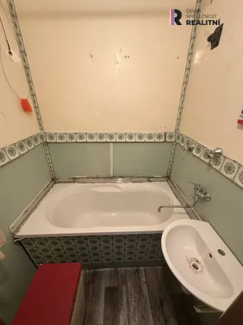 Prodej bytu 2+1, Sokolov, Heyrovského, 54 m2