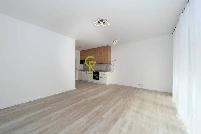 Pronájem bytu 1+kk, Praha - Kbely, Mladoboleslavská, 40 m2