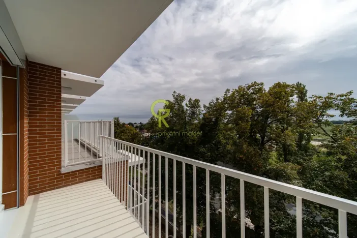 Pronájem bytu 1+kk, Praha - Kbely, Mladoboleslavská, 40 m2