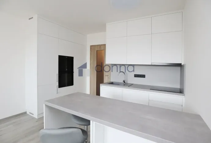 Pronájem bytu 1+kk, Praha - Háje, Výstavní, 39 m2