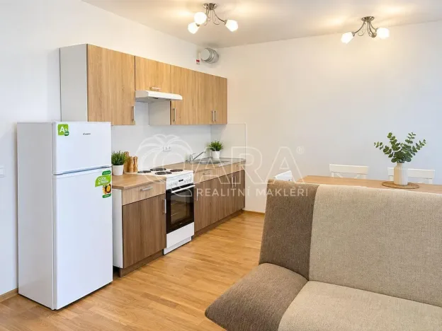 Pronájem bytu 2+kk, Praha - Střížkov, Střížkovská, 55 m2