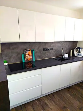 Pronájem bytu 2+1, Hradec Králové, Labská kotlina, 55 m2
