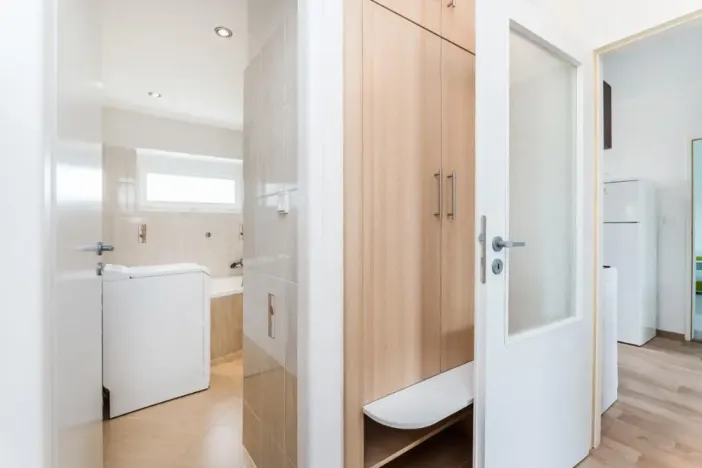 Pronájem bytu 2+1, Hradec Králové, Labská kotlina, 55 m2