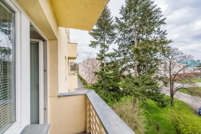 Pronájem bytu 2+1, Hradec Králové, Labská kotlina, 55 m2