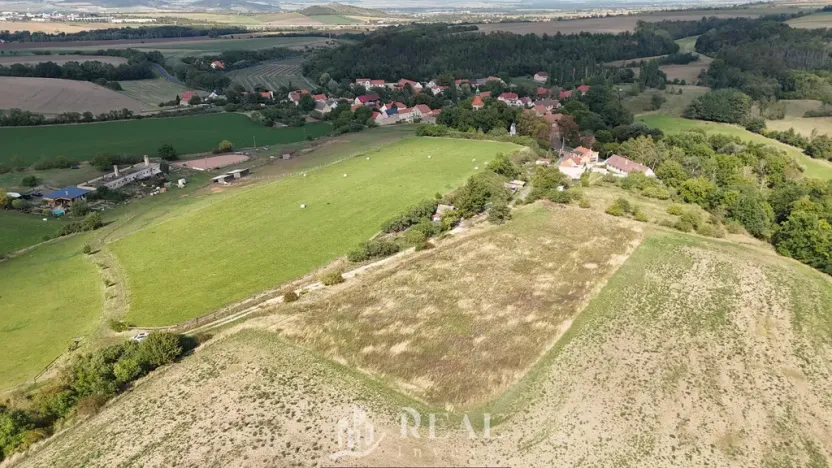 Prodej pozemku pro bydlení, Brloh, 1196 m2