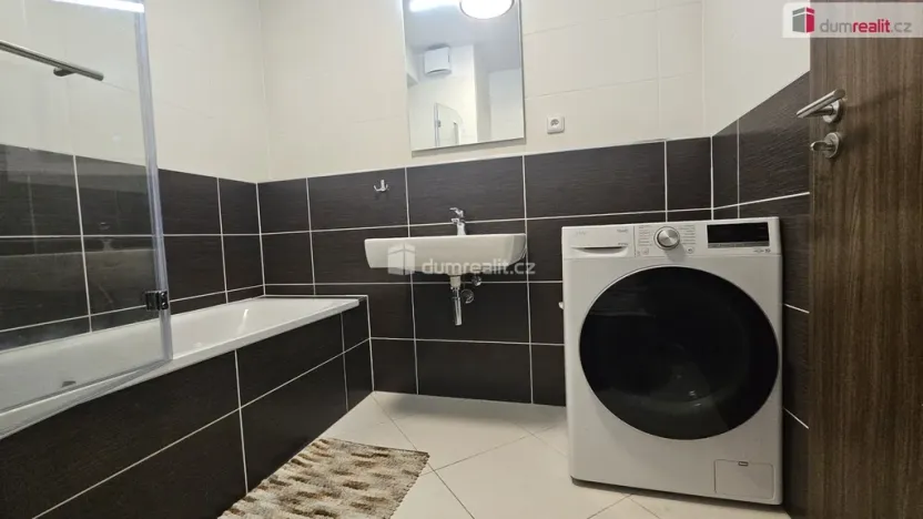Pronájem bytu 2+kk, Praha - Hlubočepy, náměstí Olgy Scheinpflugové, 56 m2