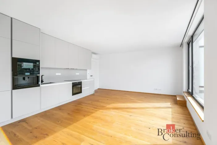 Pronájem bytu 3+kk, Praha - Košíře, Starokošířská, 72 m2