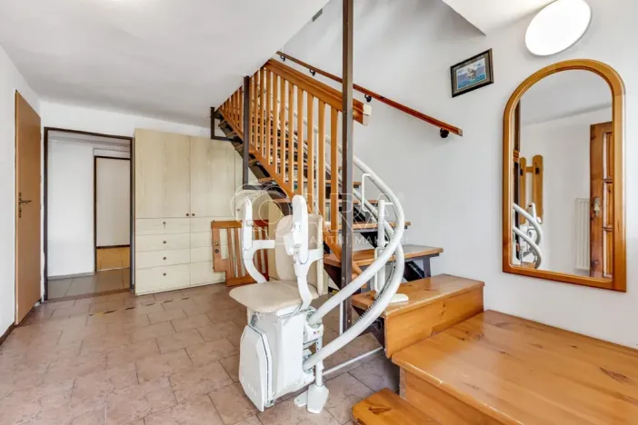 Prodej rodinného domu, Mrač, 307 m2