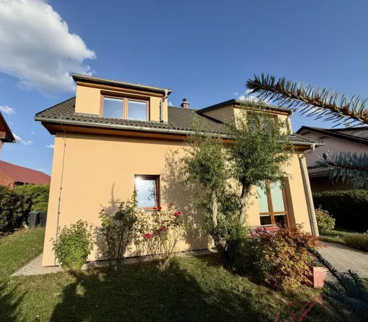 Prodej rodinného domu, Bukovany, 97 m2