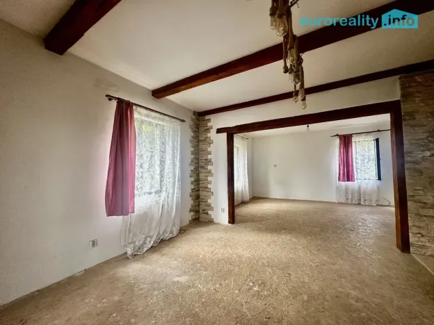 Prodej rodinného domu, Sadov - Lesov, 250 m2