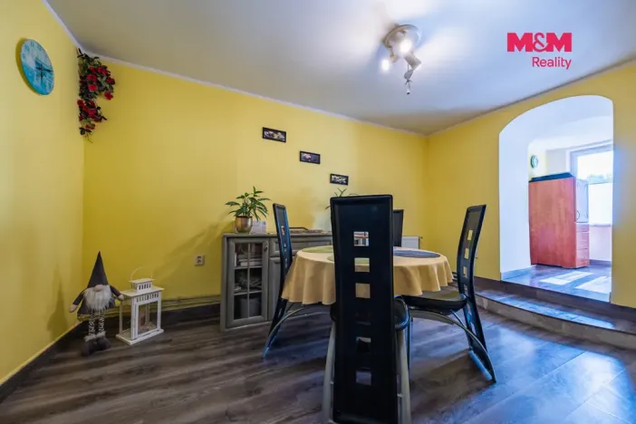 Prodej rodinného domu, Smidary, Náměstí Prof. Babáka, 137 m2