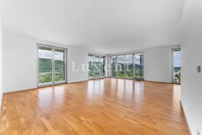 Prodej bytu 5+kk, Praha - Modřany, Mezi vodami, 190 m2