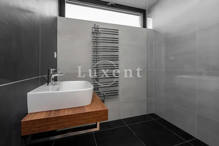 Prodej rodinného domu, Velké Popovice, Malostranská, 350 m2