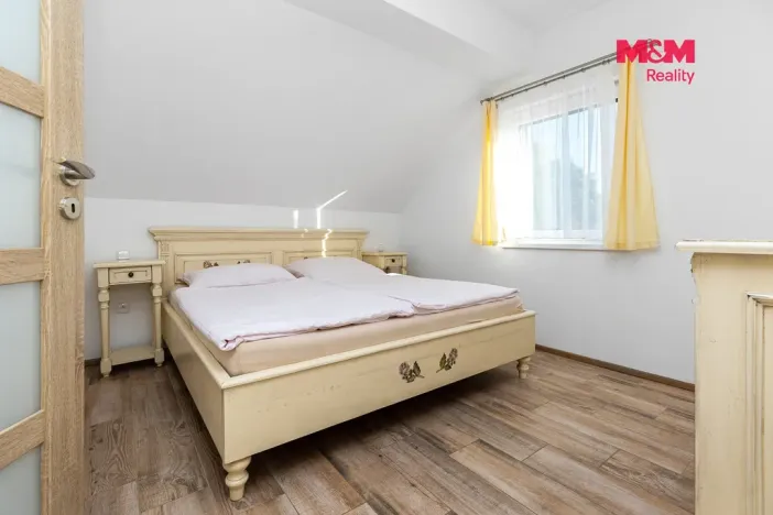 Prodej činžovního domu, Dříteč, 122 m2