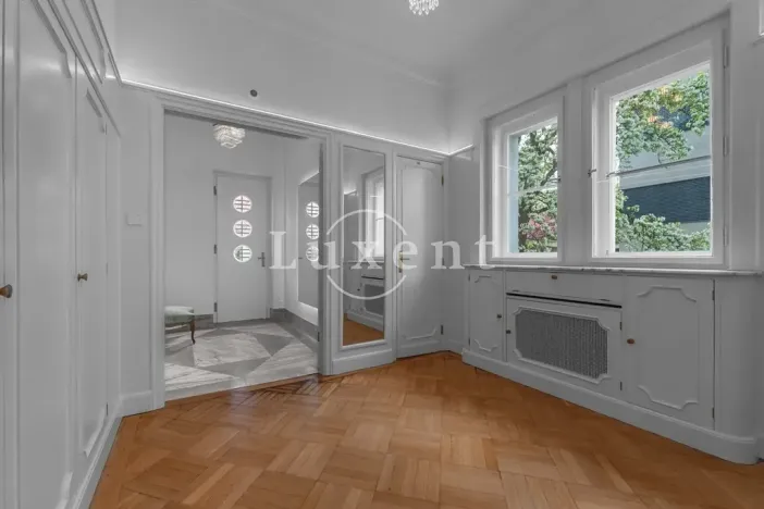 Prodej vily, Praha - Bubeneč, Heineho, 726 m2