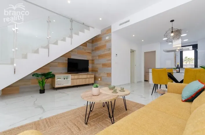 Prodej rodinného domu, Torrevieja, Alicante, Španělsko, 105 m2
