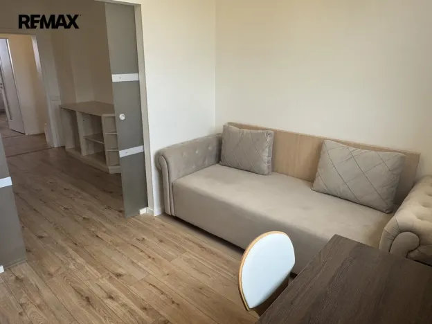 Pronájem bytu 2+1, Karlovy Vary, Jateční, 55 m2