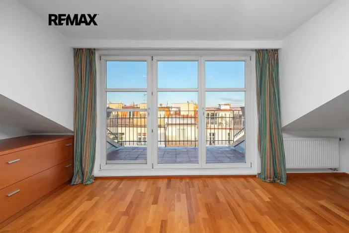 Prodej bytu 3+kk, Praha - Holešovice, Dobrovského, 107 m2