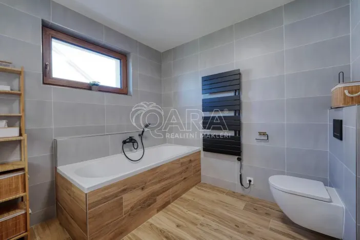 Prodej rodinného domu, Libějovice - Nestanice, 350 m2