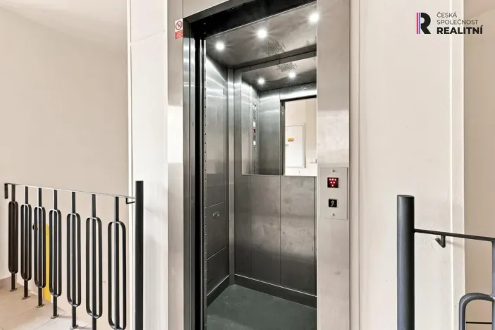 Prodej bytu 3+kk, Praha - Vršovice, Kodaňská, 72 m2