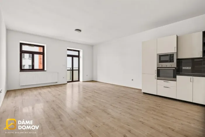 Prodej bytu 2+kk, Uherské Hradiště, Nádražní, 71 m2