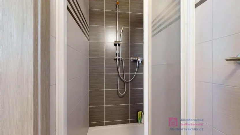 Pronájem obchodního prostoru, Hustopeče, Bratislavská, 71 m2