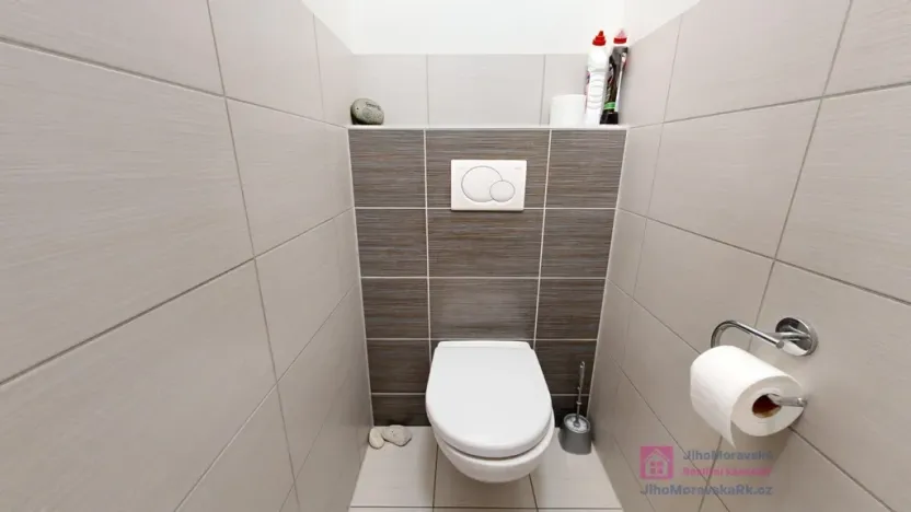 Pronájem obchodního prostoru, Hustopeče, Bratislavská, 71 m2