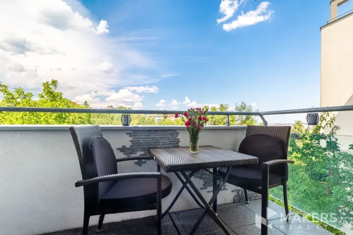 Pronájem bytu 3+kk, Praha - Smíchov, U Dívčích hradů, 100 m2