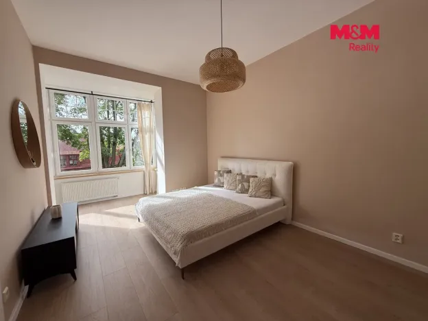 Pronájem bytu 2+kk, Jablonec nad Nisou, Dlouhá, 55 m2