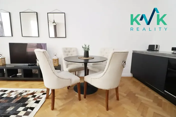 Pronájem bytu 1+kk, Karlovy Vary, Sadová, 50 m2