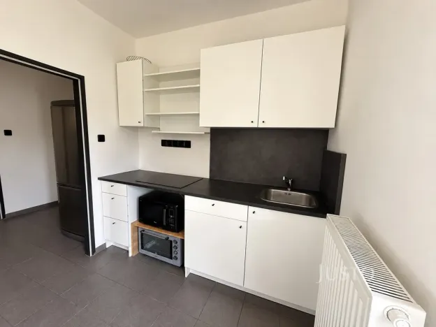 Pronájem výrobních prostor, Všelibice - Březová, 200 m2