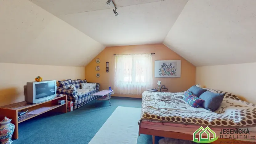 Prodej rodinného domu, Kobylá nad Vidnavkou, 240 m2