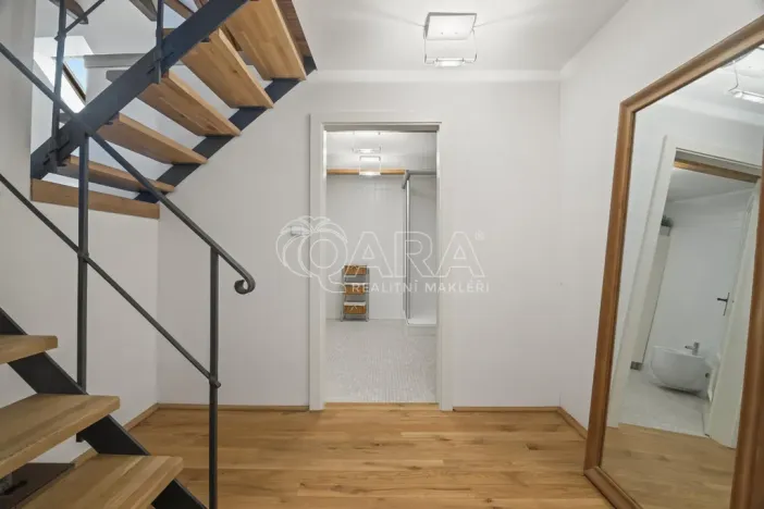 Pronájem komerční nemovitosti, Praha - Ďáblice, Na terase, 470 m2