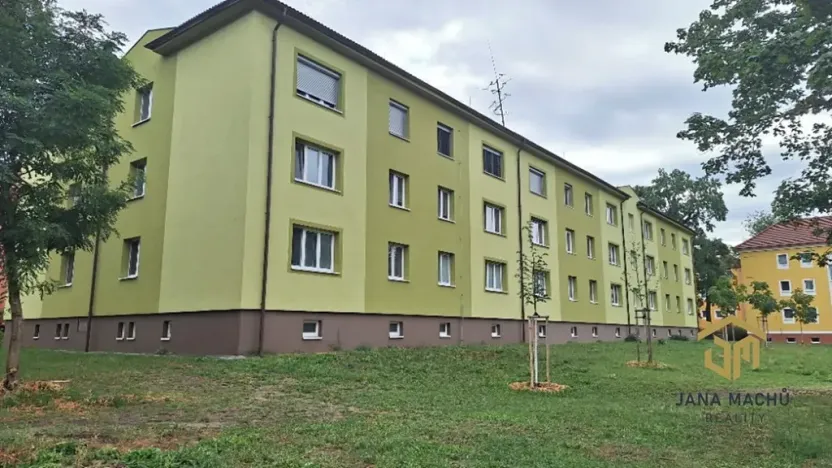 Prodej bytu 3+1, Hodonín, U Červených domků, 70 m2
