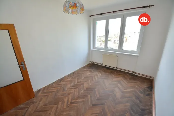 Prodej bytu 2+1, Toužim, Plzeňská, 58 m2
