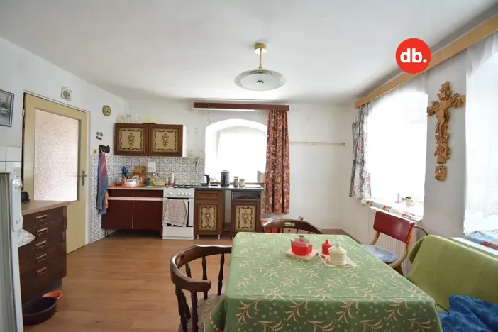 Prodej rodinného domu, Toužim, Farní, 200 m2