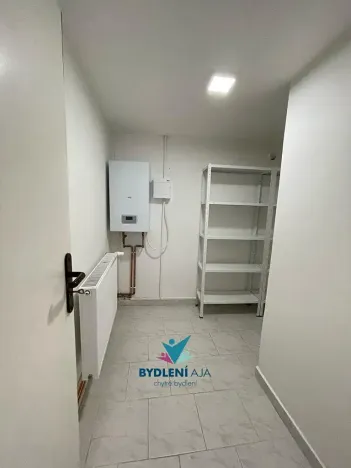 Pronájem bytu 2+kk, Teplice, Zemská, 47 m2