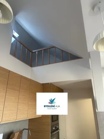 Pronájem rodinného domu, Praha - Smíchov, Peroutkova, 60 m2