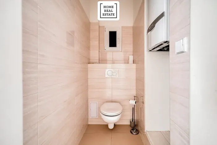 Pronájem bytu 2+kk, Praha - Vinohrady, Korunní, 79 m2