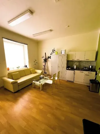 Pronájem kanceláře, Pardubice, Havlíčkova, 29 m2