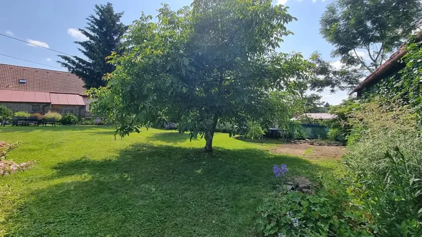 Prodej rodinného domu, Žďárná, 200 m2