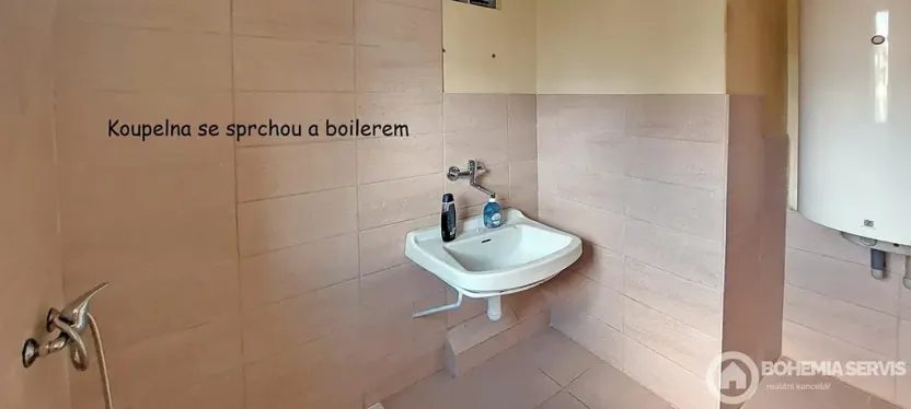 Prodej rodinného domu, Vlkaneč, 185 m2